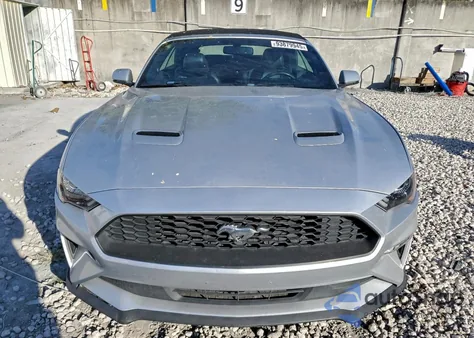 2018 Ford Mustang z USA, uszkodzony, nr VIN 1FATP8UH9J5155535